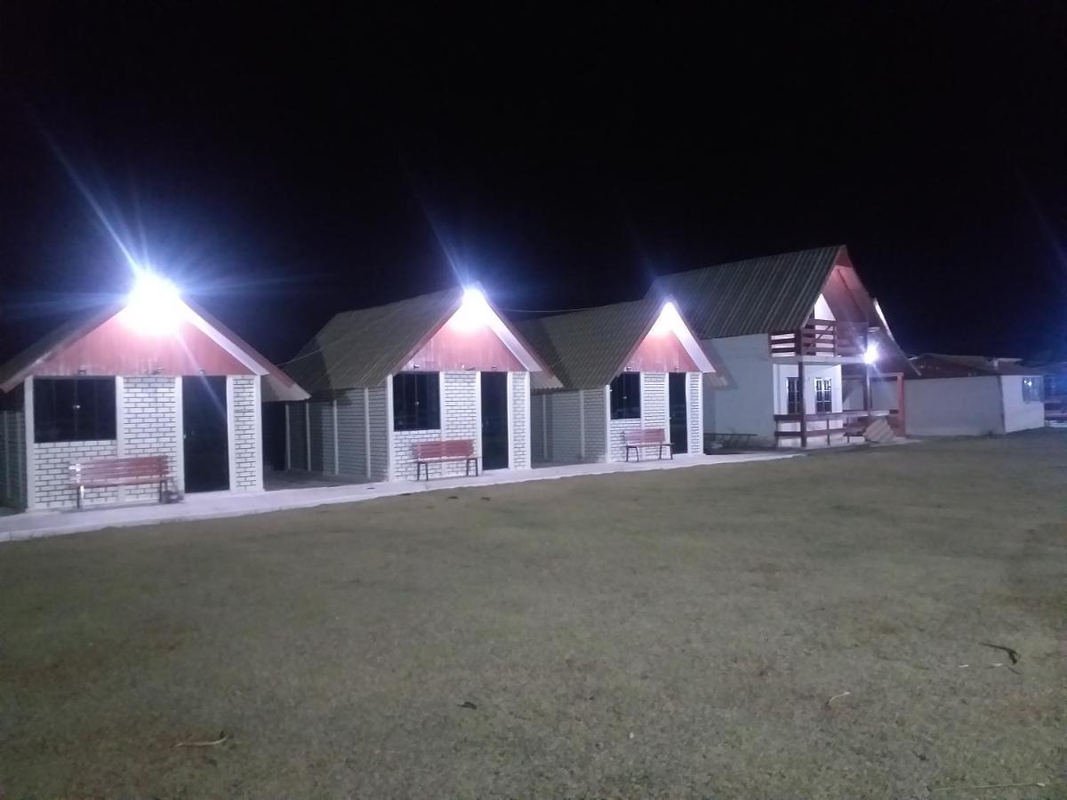 Pousada Recanto Feliz Carvalhos Mg 外观 照片
